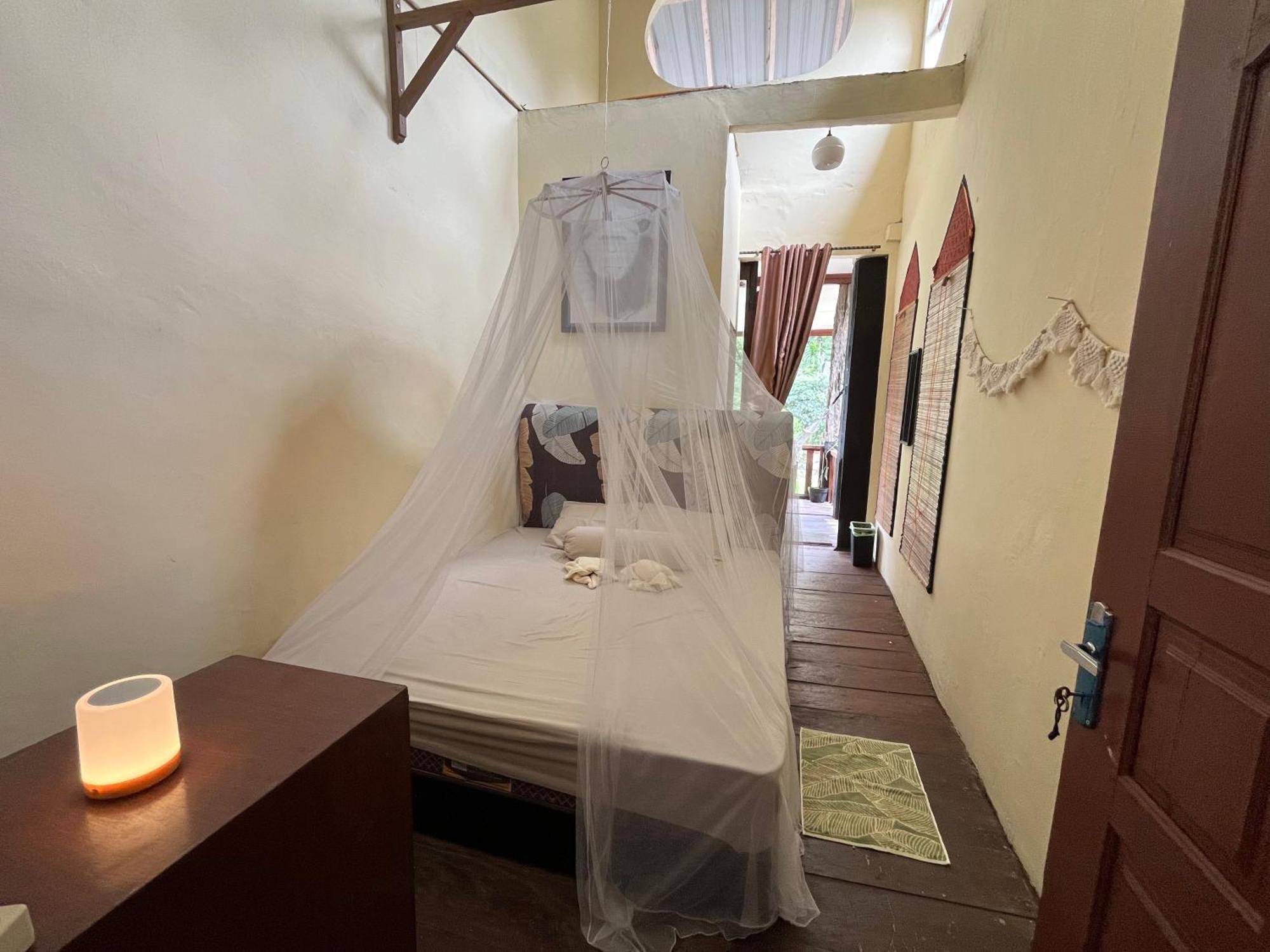 Charlys Little House Hotel Bukit Lawang Buitenkant foto