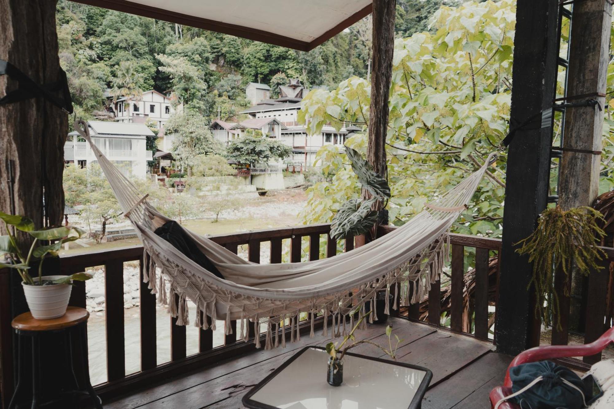 Charlys Little House Hotel Bukit Lawang Buitenkant foto