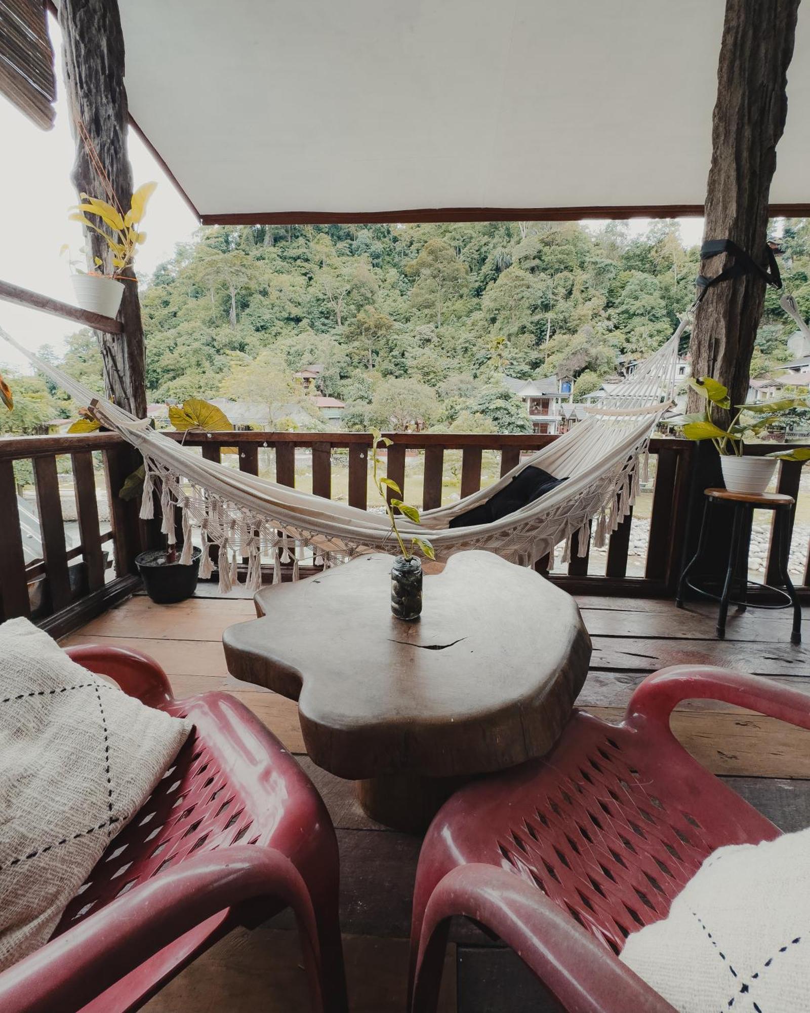 Charlys Little House Hotel Bukit Lawang Buitenkant foto