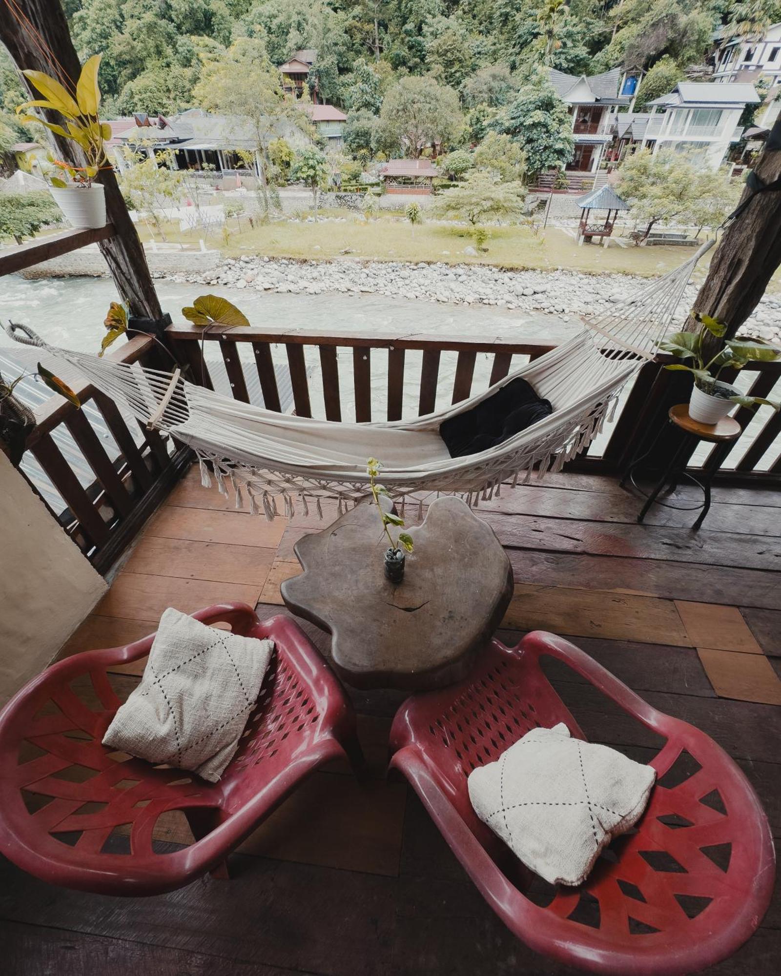 Charlys Little House Hotel Bukit Lawang Buitenkant foto